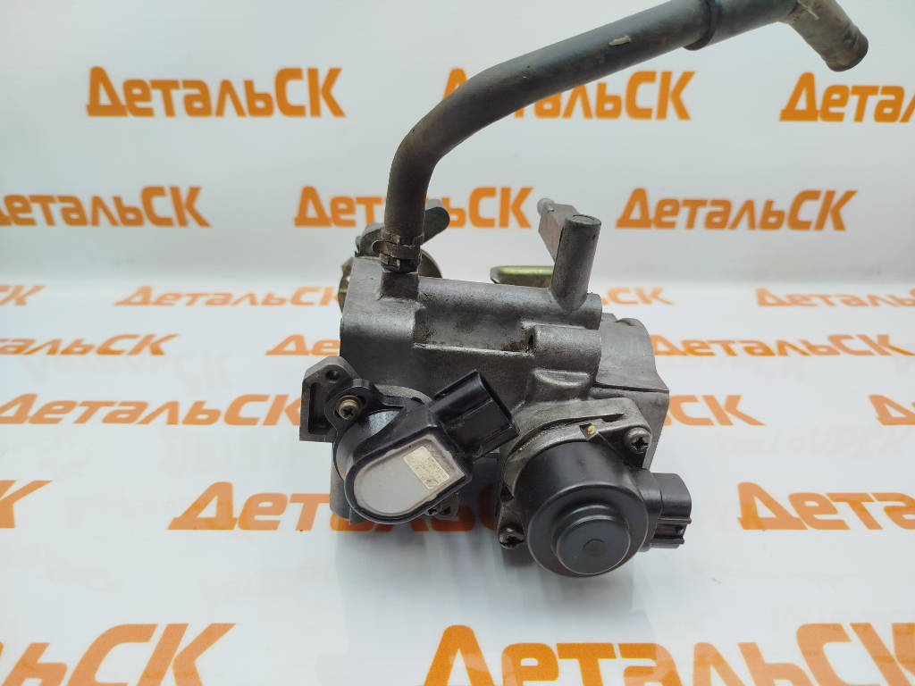Заслонка дроссельная 22270-70120 Toyota Cresta GX90 1GFE