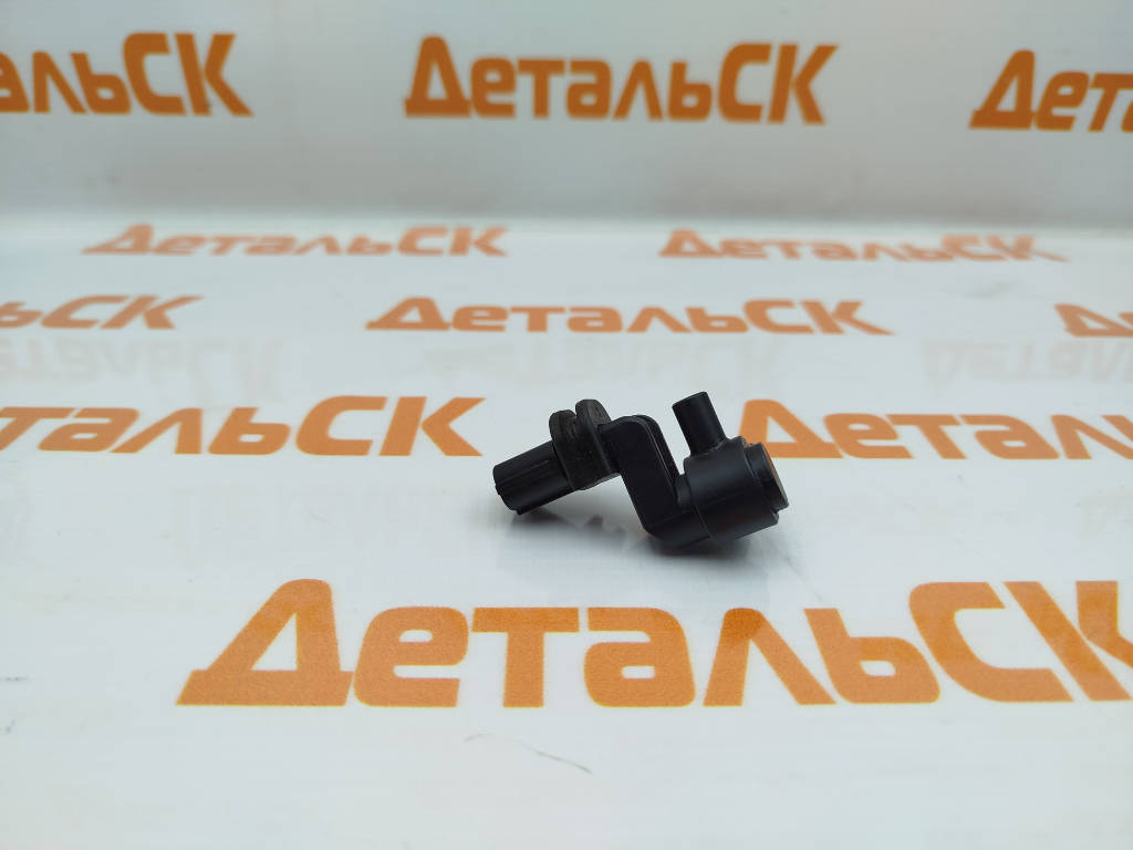 Датчик положения коленвала 37500-PLC-015 Honda Stream RN1 D17A
