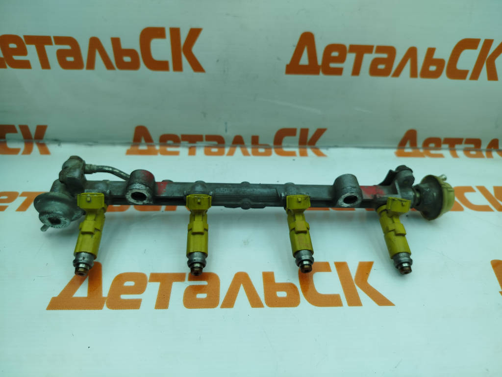 Форсунка топливная 23209-11130 Toyota Raum EXZ10 5EFE