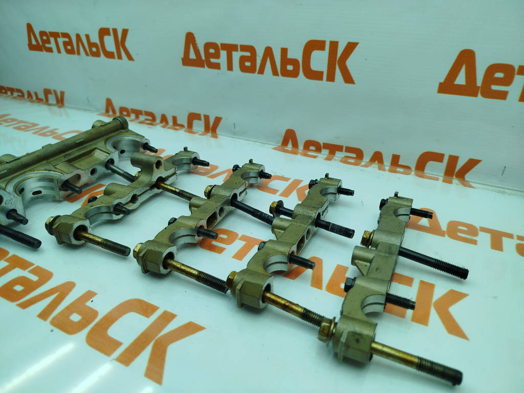 Бугель распредвала 11103-36011 Toyota Camry 2013 ASV50 2ARFE