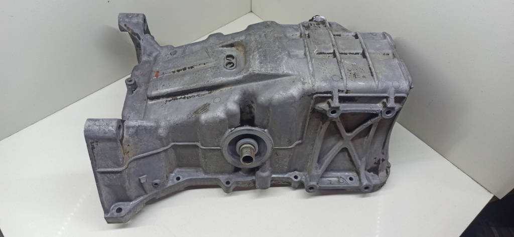 Поддон 11200PWA000 Honda Fit GD1 L13A