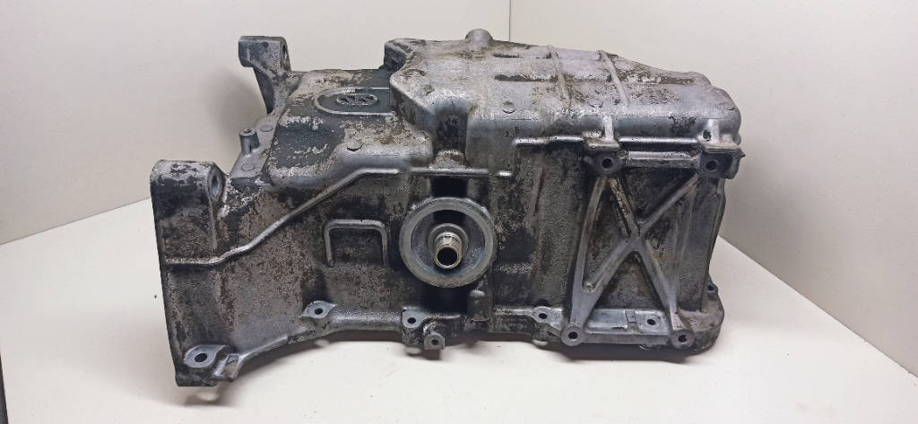 Поддон 11200RB0000 Honda Fit GE6 L13A