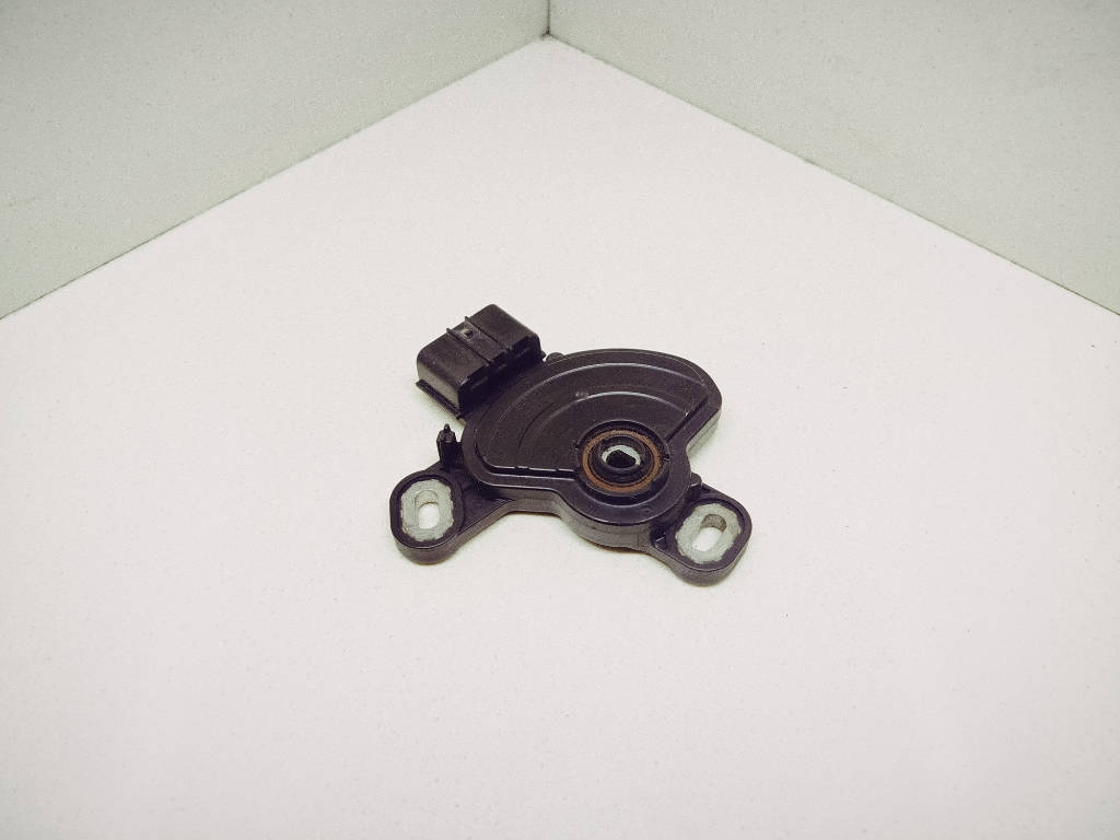 Датчик положения селектора АКПП 28900-RCT-014 Honda Accord 2009 CL7 K24Z3