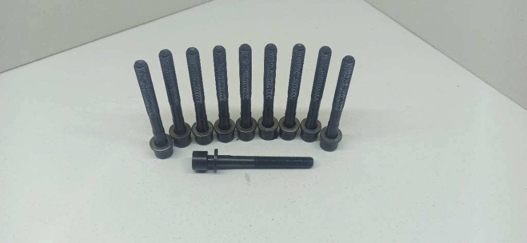 Болт головки блока цилиндров Toyota Corona Premio 1998 ST210 3SFSE