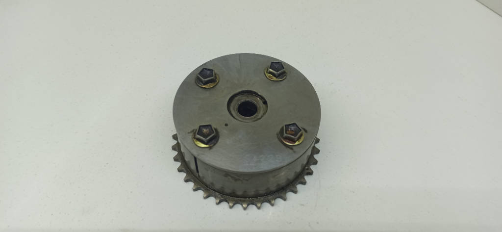 Муфта изменения фаз газораспределения 1305022011 Toyota Corolla Fielder 1ZZFE