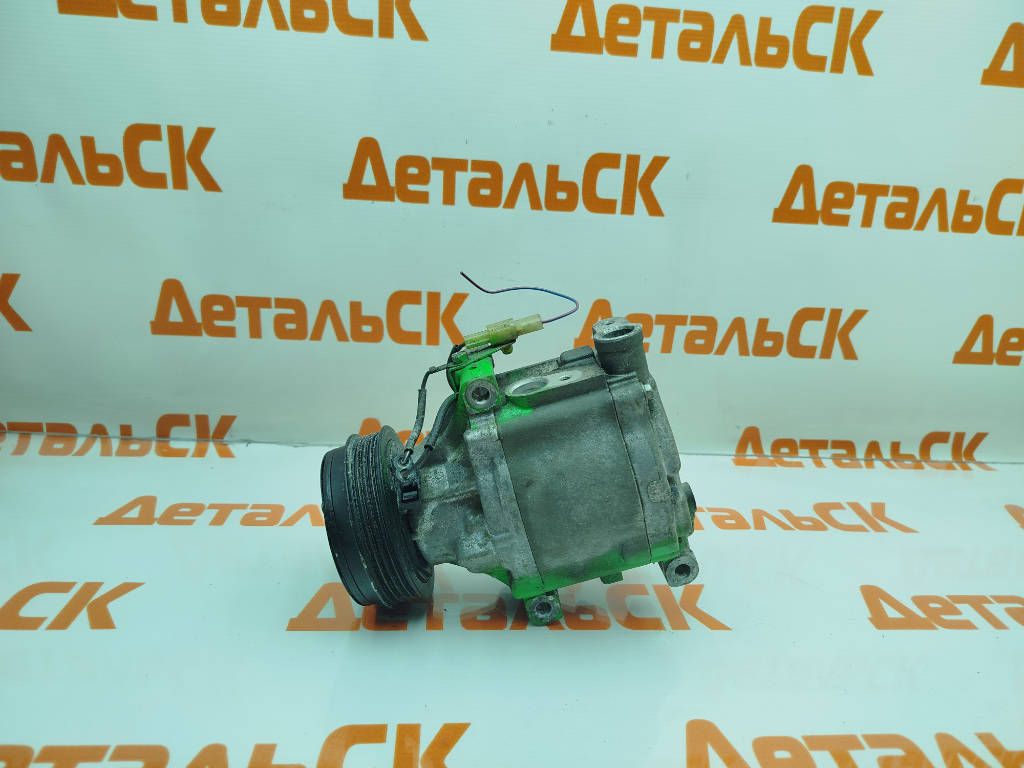 Компрессор кондиционера 88411-B1010 Toyota bB QNC20 K3VE
