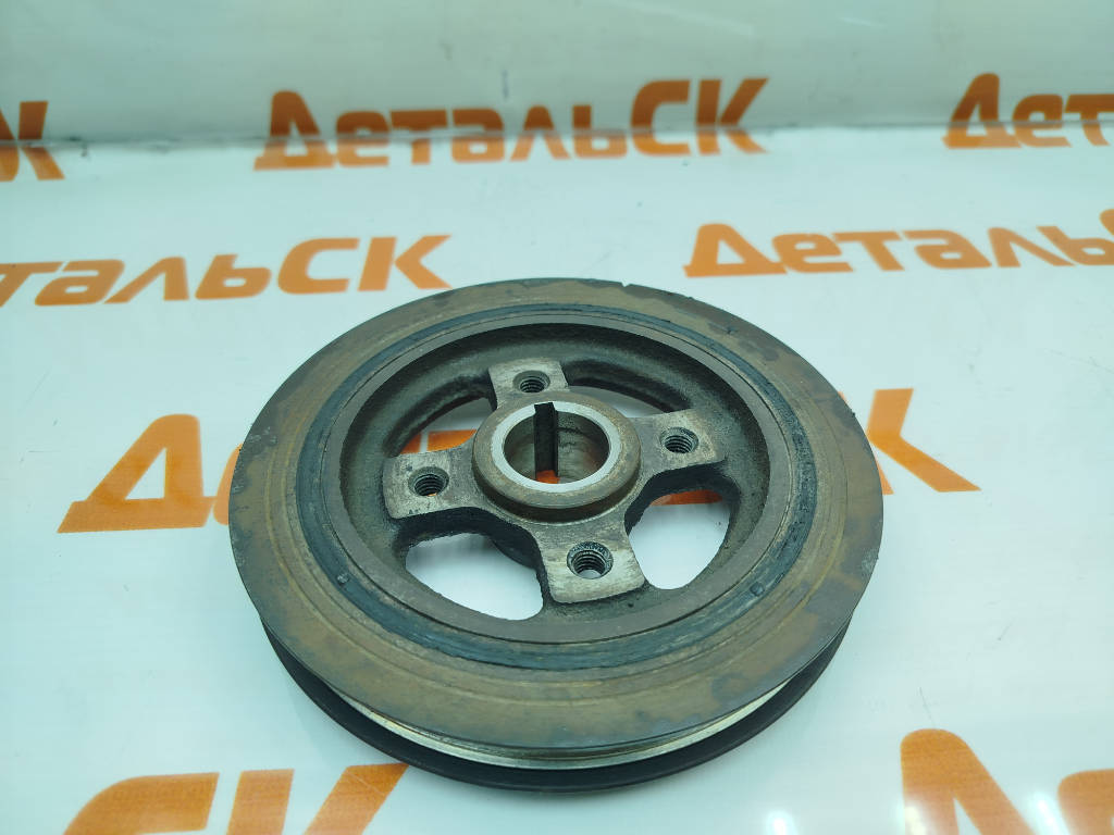 Шкив коленвала 13470-11030 Toyota Raum EXZ10 5EFE
