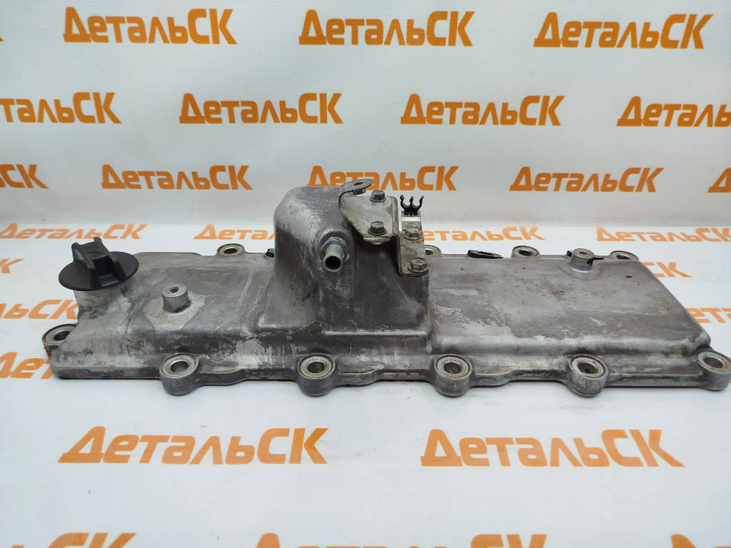 Крышка головки блока цилиндров 13264-VC103 Nissan Caravan VWE25 ZR30DDTI