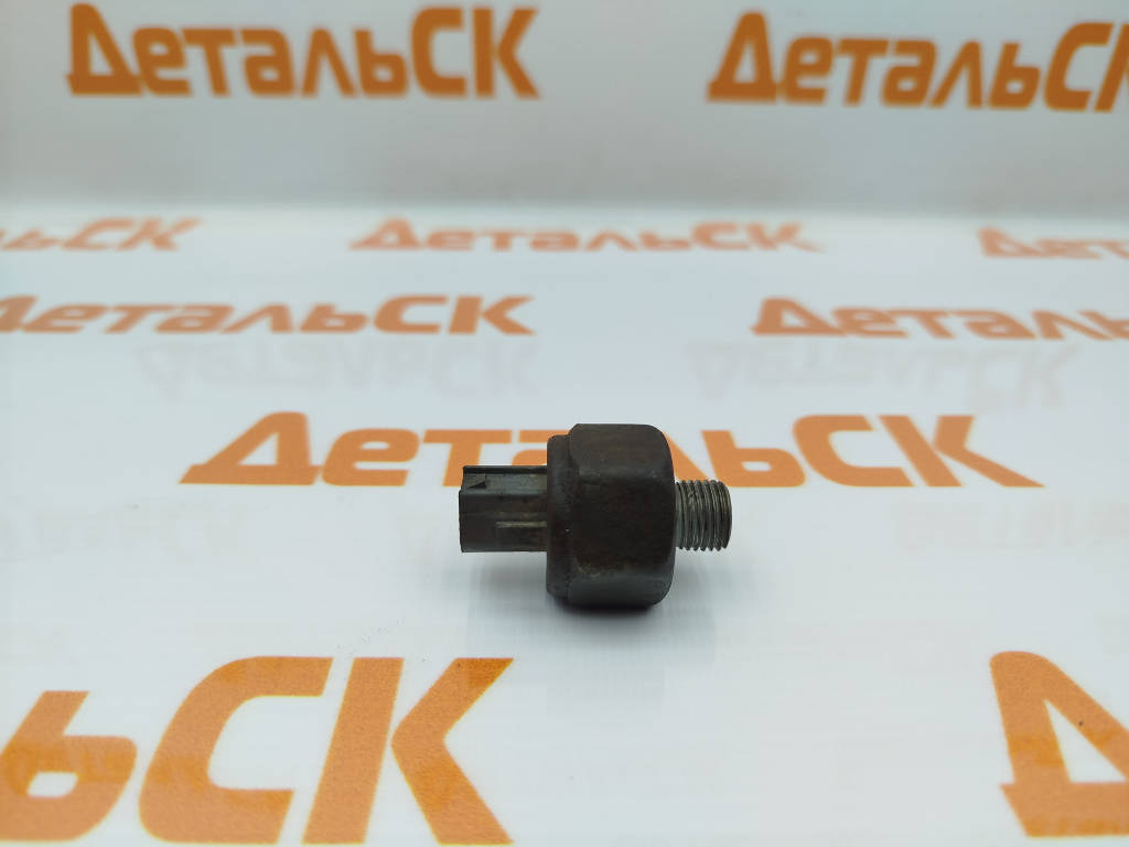 Датчик детонации 89615-20030 Toyota Chaser GX100 1GFE