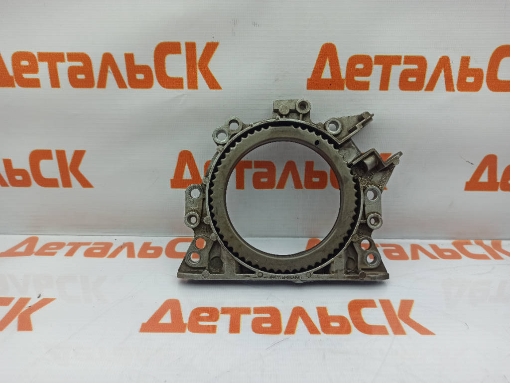 Крышка коленвала 036103171B Skoda Fabia CFNA