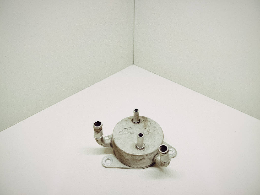 Теплообменник 33493-28040 Toyota Noah ZRR70G 3ZRFE