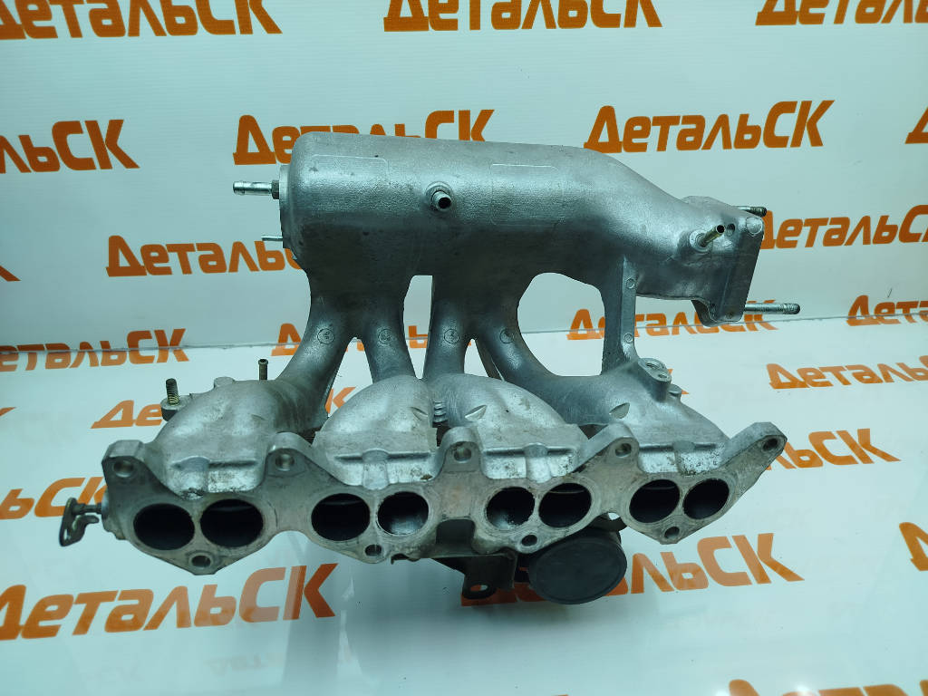 Коллектор впускной 17101-16270 Toyota Corona AT210 4AFE