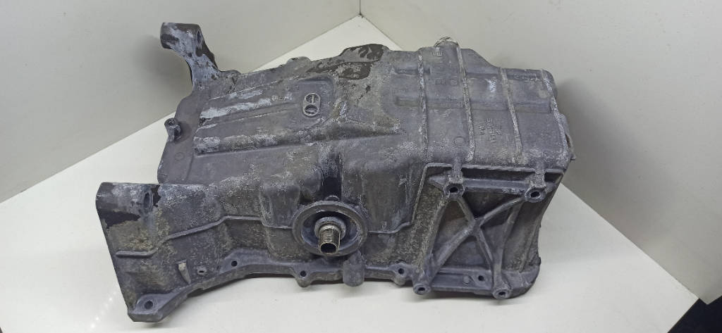 Поддон 11200PWA000 Honda Fit GD1 L13A