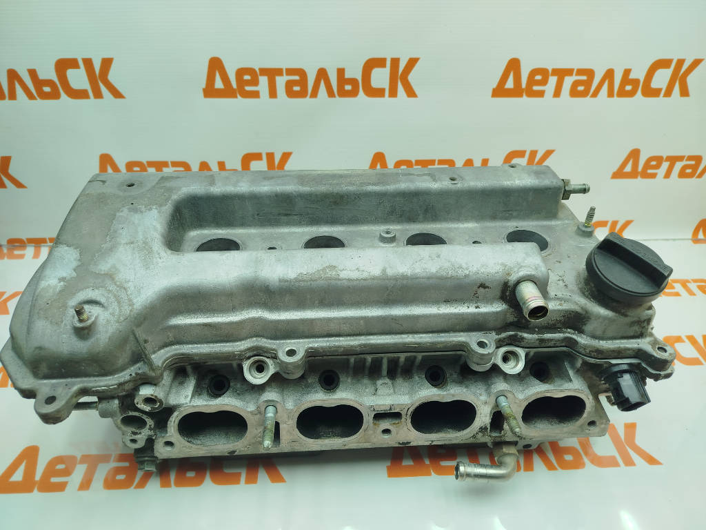 Головка блока цилиндров 11101-22120 Toyota Corolla Fielder ZZE122 1ZZFE