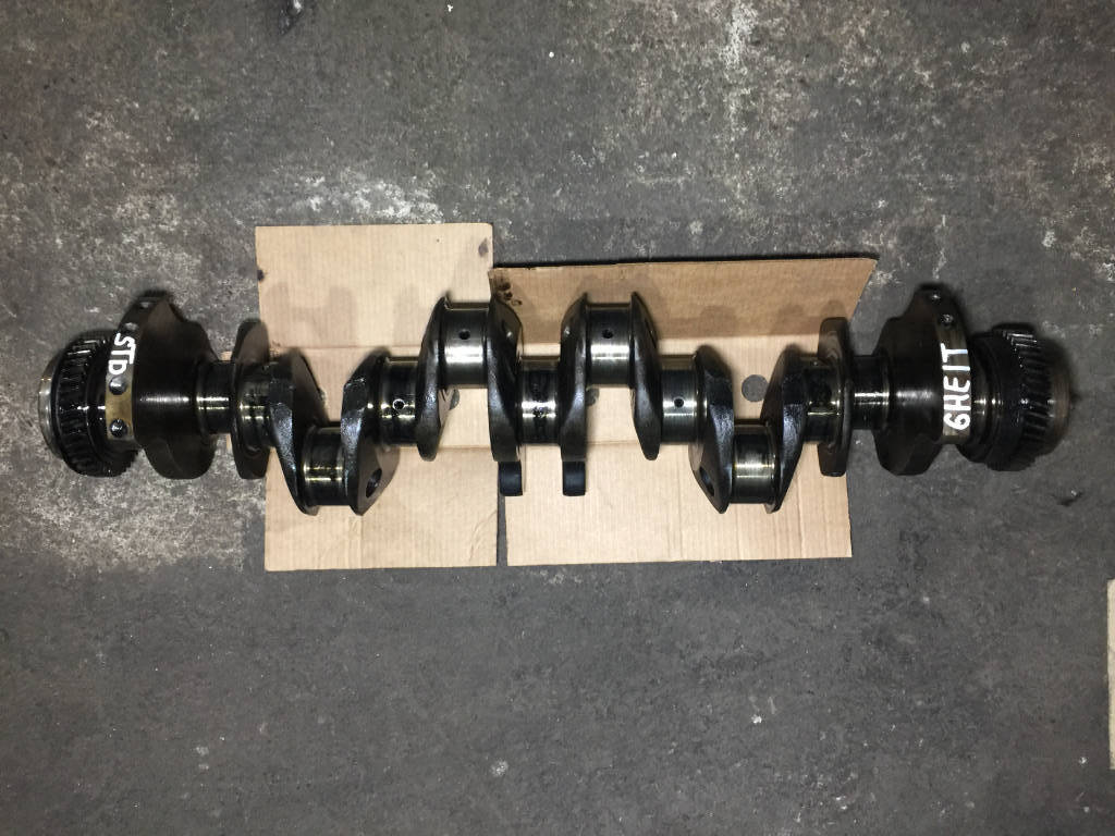 Коленвал Isuzu Forward 6HE1T