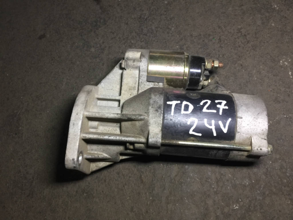 Стартер Nissan Atlas TD27