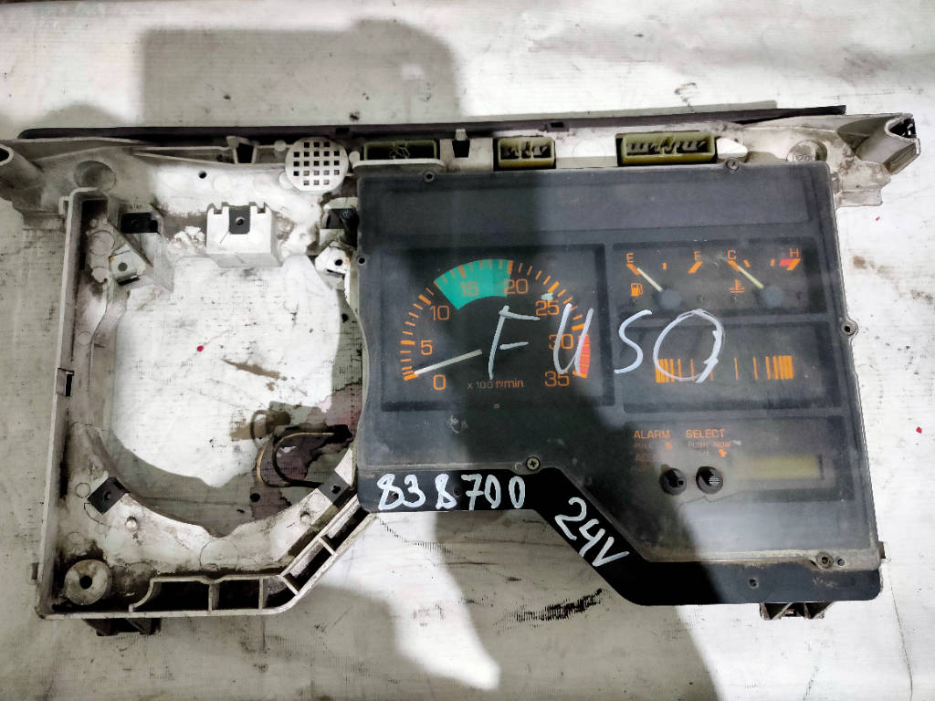 Панель приборов MC845751 Mitsubishi Fuso