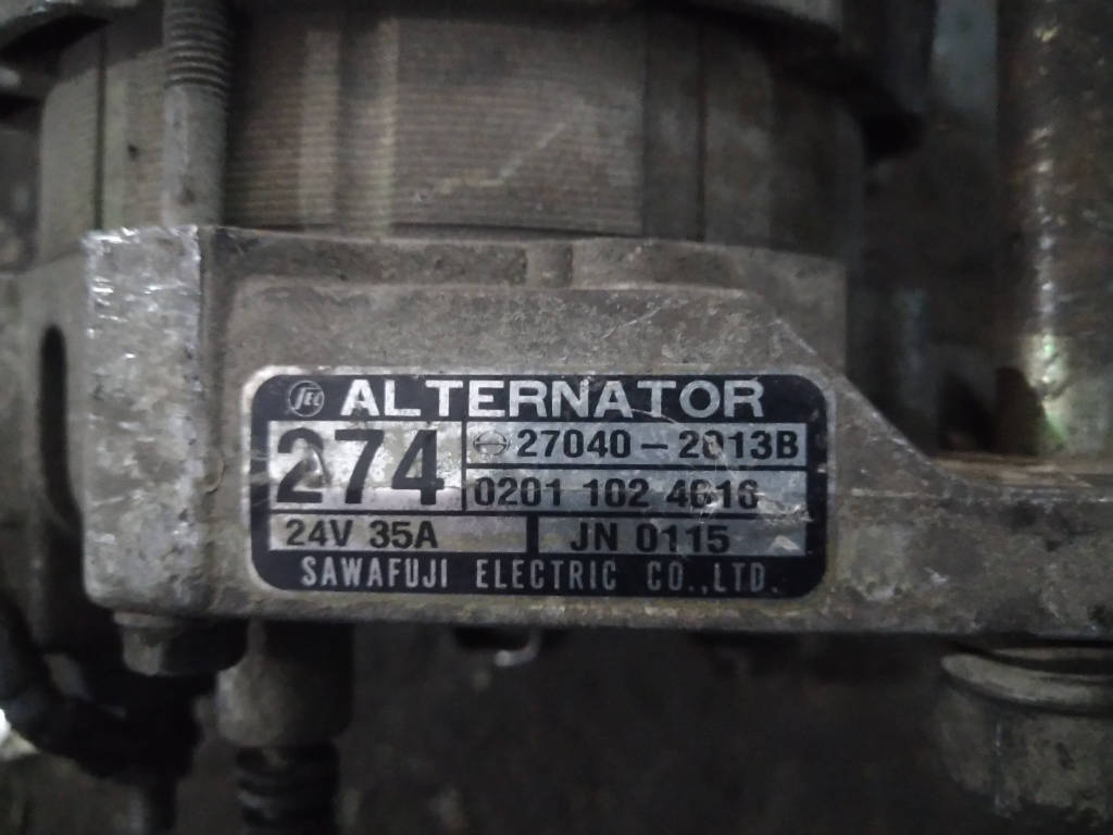 Генератор Toyota Dyna 27040-2013B J05C 24V 35A