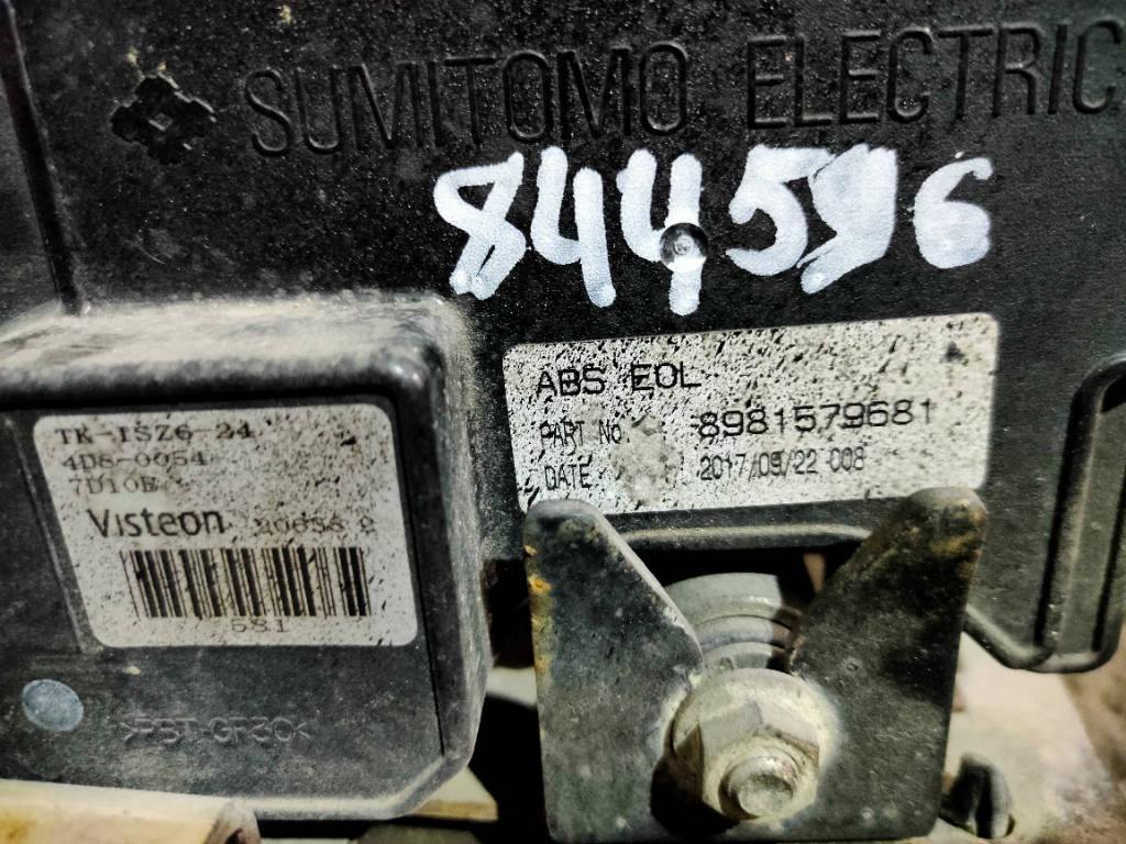 Блок ABS Isuzu ELF 2006 NKR81 4HL1-1