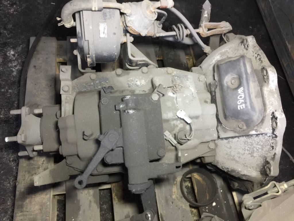 МКПП Hino Ranger W06E