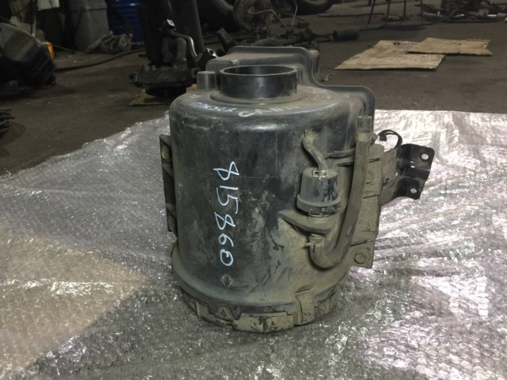 Корпус воздушного фильтра Mitsubishi Canter 4M51