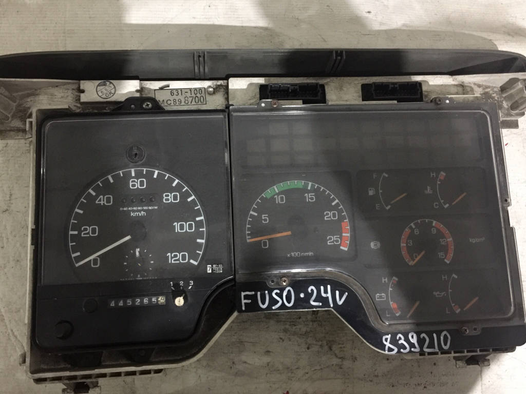 Панель приборов MC898700 Mitsubishi Fuso