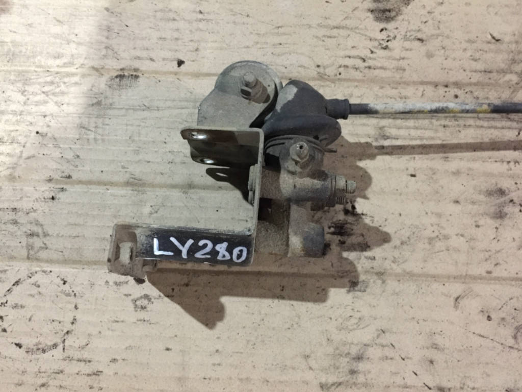 Тормозной кран Toyota ToyoAce LY280 5L
