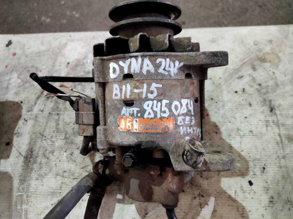 Генератор Toyota Dyna B11-B15 24V