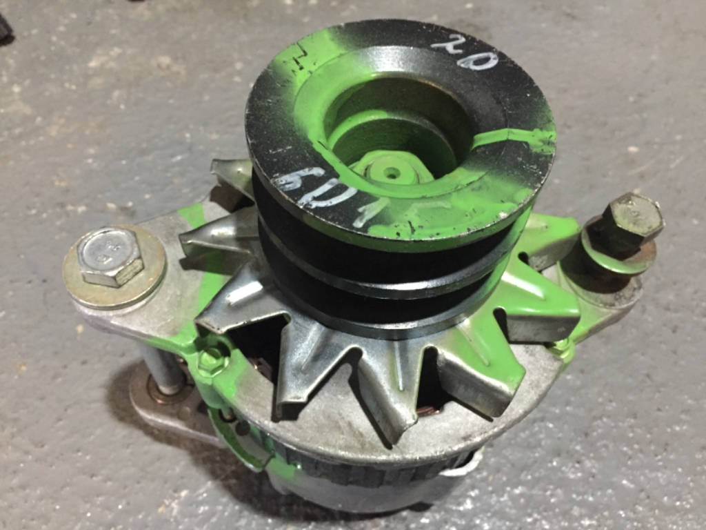 Генератор Mitsubishi Fuso 6D15 24V