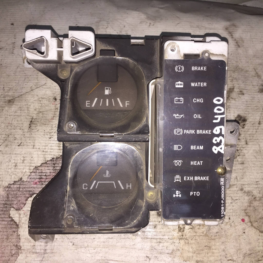 Панель приборов 11081-FJ5000 Nissan Atlas