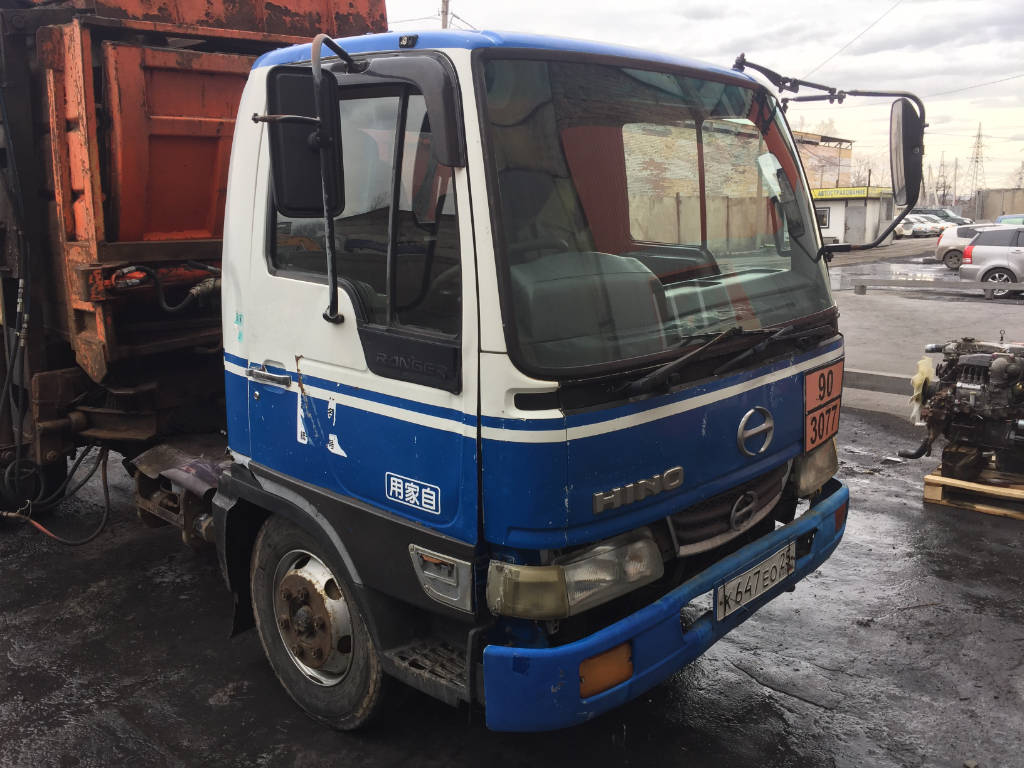 Кабина Hino Ranger FD164B (капот 170см)