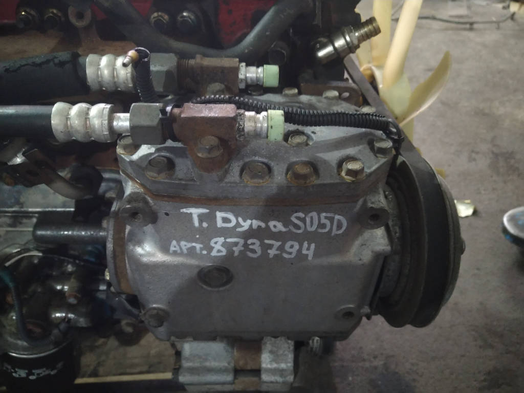 Рефкомпрессор Toyota Dyna 2002 XZU411 S05D