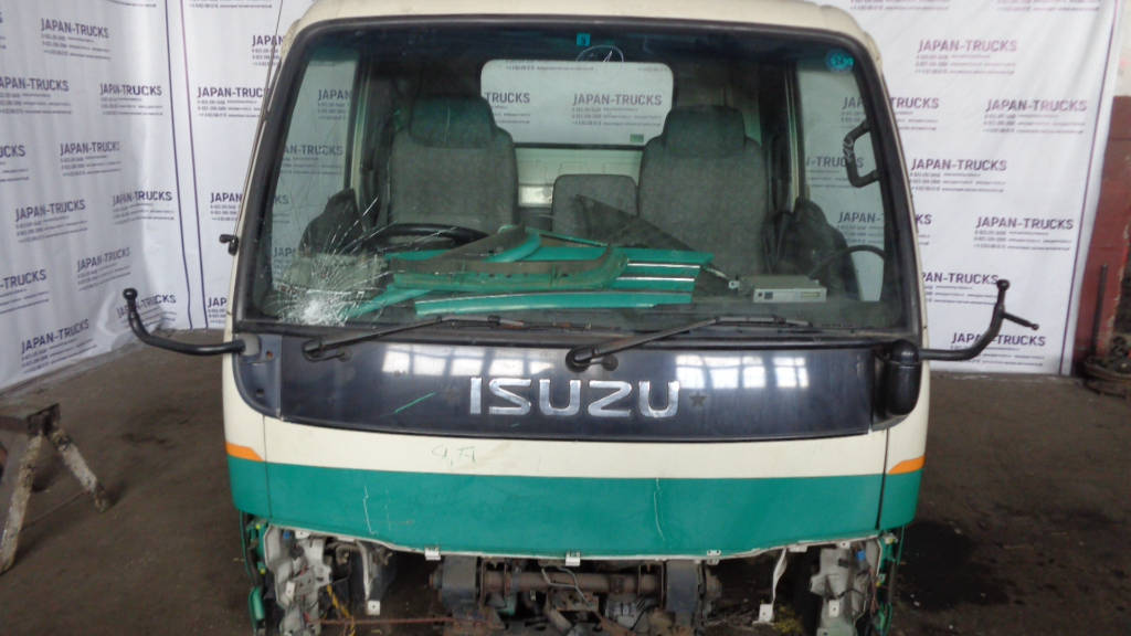 Кабина Isuzu ELF 2001