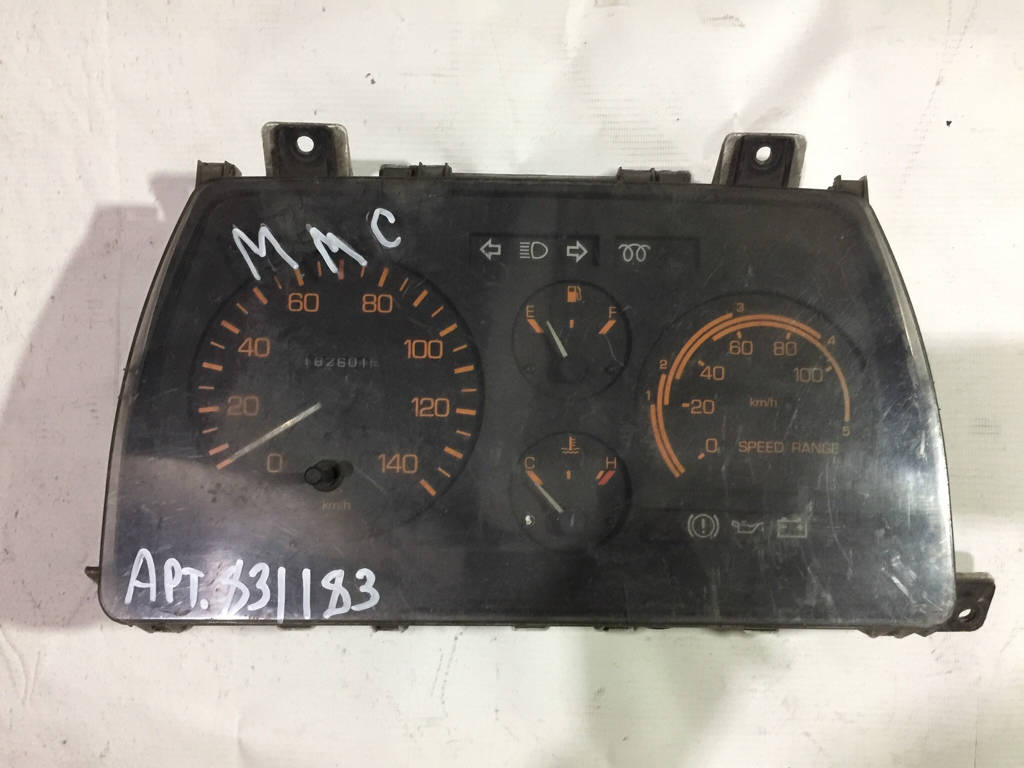 Панель приборов Mitsubishi Fuso Canter MB302750