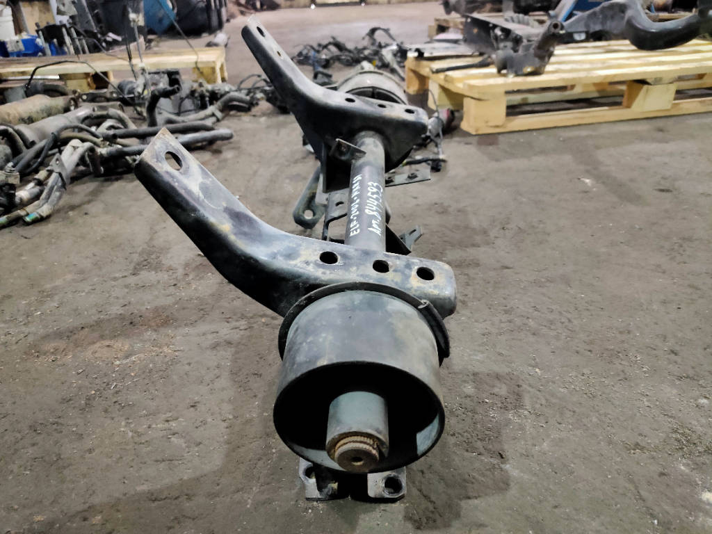 Торсион кабины Isuzu ELF 2006 NKR81 4HL1-1