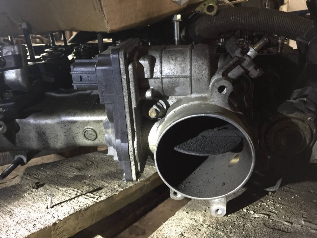 Заслонка дроссельная Isuzu Elf 4HL1/4HK1/4HF1/4HG1/4HJ1