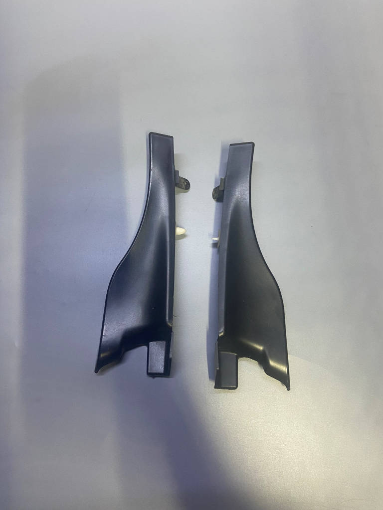 Накладка на стойку 8200 273 994 Renault Logan 2013 LS0H K7M 710
