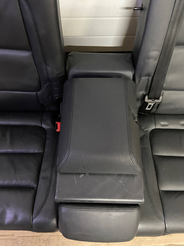 Сиденья комплект кожа 5N0881405CQUFH Volkswagen Tiguan 2013 5N2 CCZ