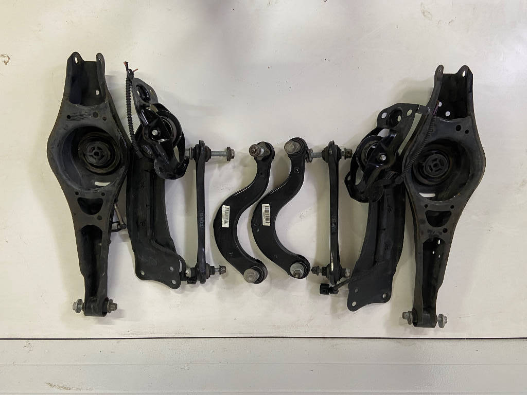 Комплект рычагов задней подвески 5Q0 505 323 C Volkswagen Tiguan 2013 5N2 CCZ