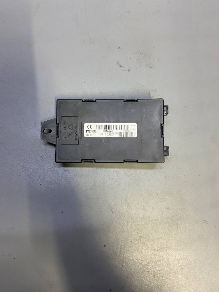Блок комфорта 8201279200 Renault Logan 2013 LS0H K7M 710
