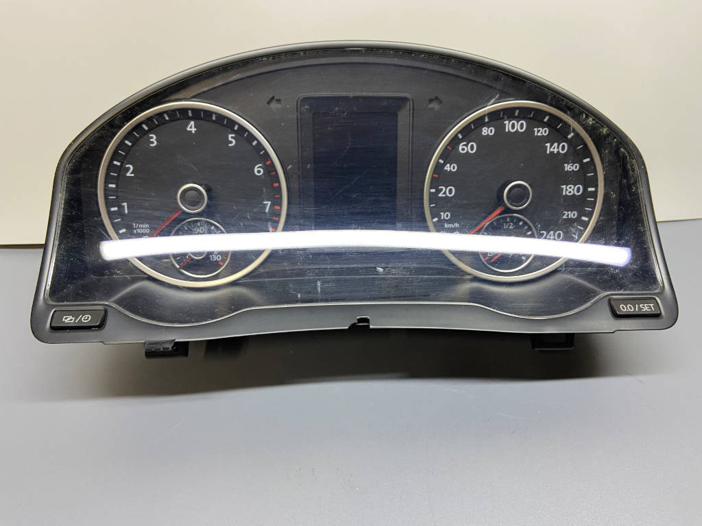 Панель приборов 5N0 920 873 Volkswagen Tiguan 2013 5N2 CCZ