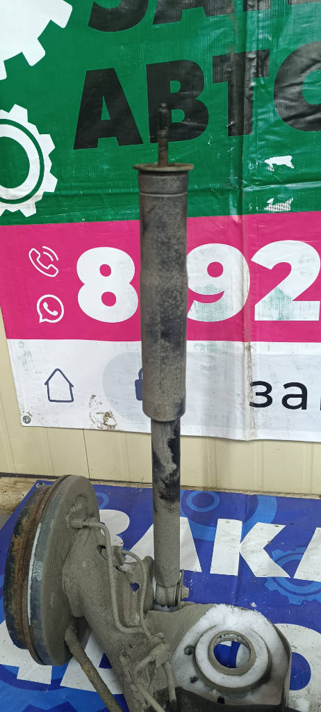 Амортизатор задний 4853080324 Toyota Vitz 2010 KSP90 1KRFE