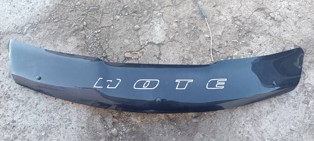 Дефлектор капота Nissan note e11