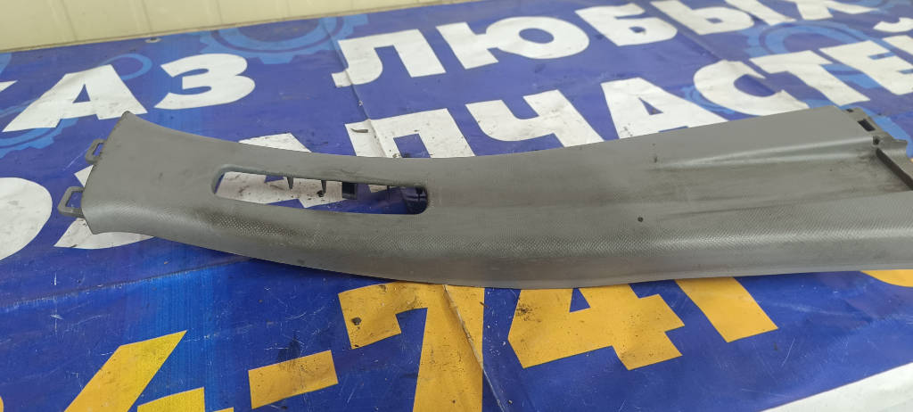 Накладка на стойку правая 6241152120 Toyota Vitz 2010 KSP90 1KRFE