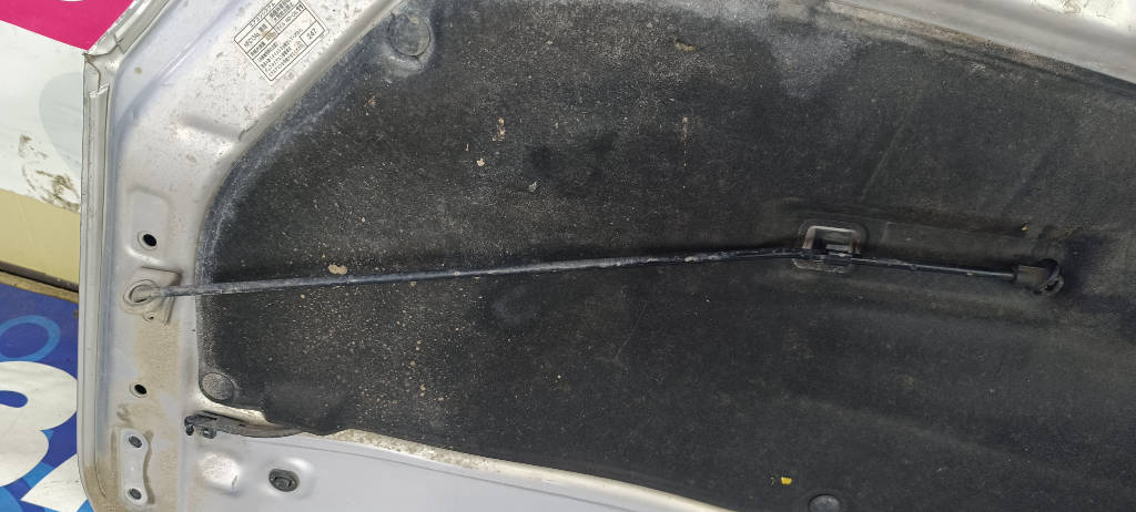 Упор капота 5344047030 Toyota Prius 2003 ZVW30 2ZRFXE