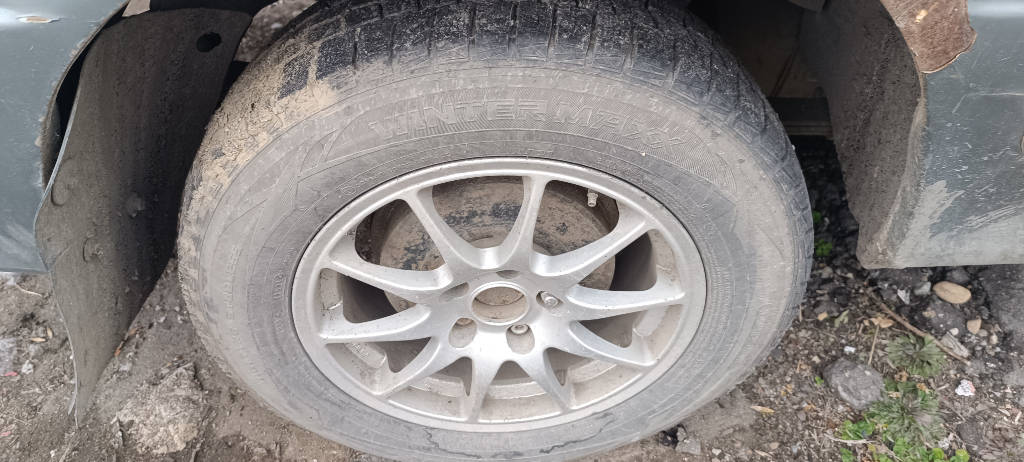 Комплект дисков на зимней резине 215/65R16 5x114.3
