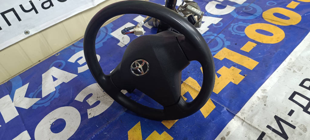 Подушка безопасности правая 4513052350B0 Toyota Vitz 2010 KSP90 1KRFE