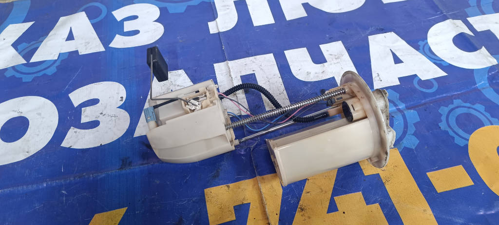 Насос топливный 7713152071 Toyota Vitz 2010 KSP90 1KRFE
