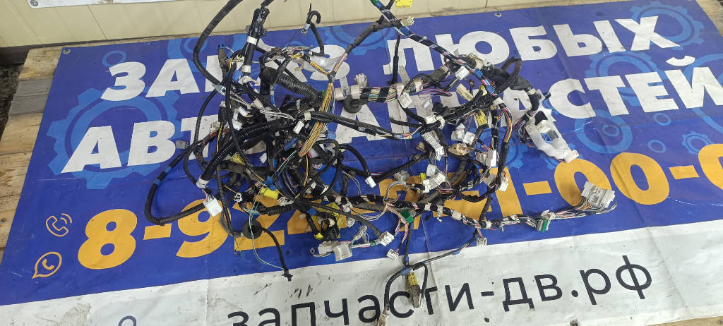 Проводка салона Toyota Vitz 2010 KSP90 1KRFE