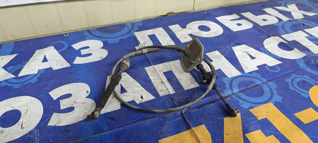 Тросик переключения автомата 3382052270 Toyota Platz 2000 SCP11 1SZFE